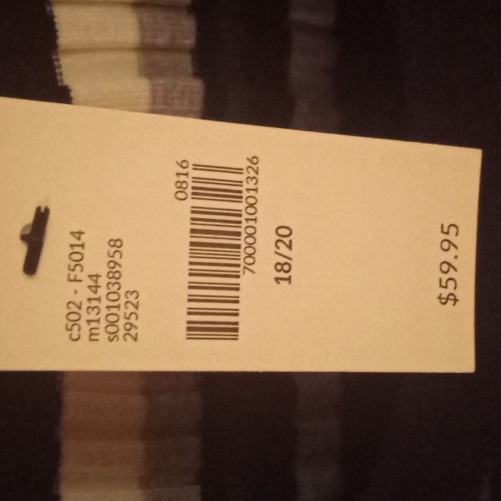 Lane Bryant Sweater NWT - Picture 2 of 5
